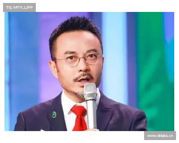 《我们》汪涵新款酸爽表情包出炉 广场舞放大招