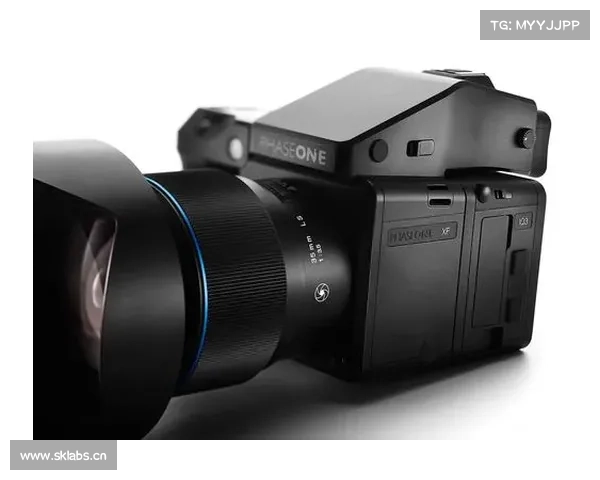 中画幅带触控你怕不怕：Phase One 飞思 发布 XF 中画幅数码系统