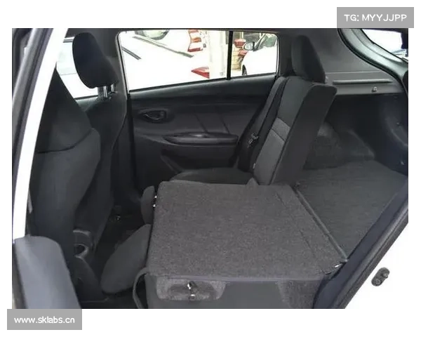 丰田威驰在乘坐空间表现一如既往的优秀