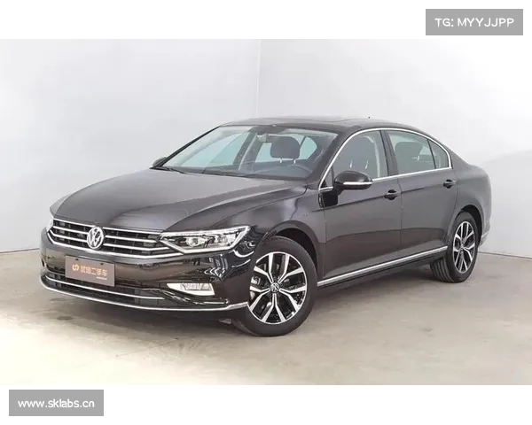 体验大众迈腾低配版本，动力配置够用，家用选它就挺合适