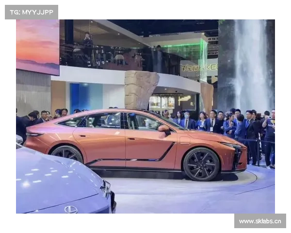 全新一代雷克萨斯ES上海车展全球首发，含混动与纯电共三款车型